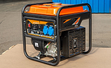 Бензогенератор инверторный KP4800iO уценка